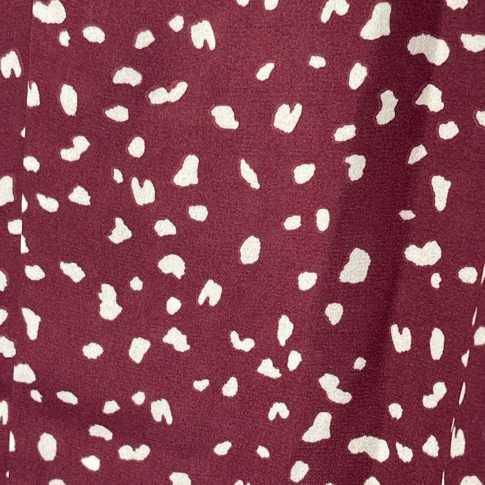 LUSH Madison Back Detail Blouse Burgundy Abstract Animal Print Size 2X - Picture 4 of 6